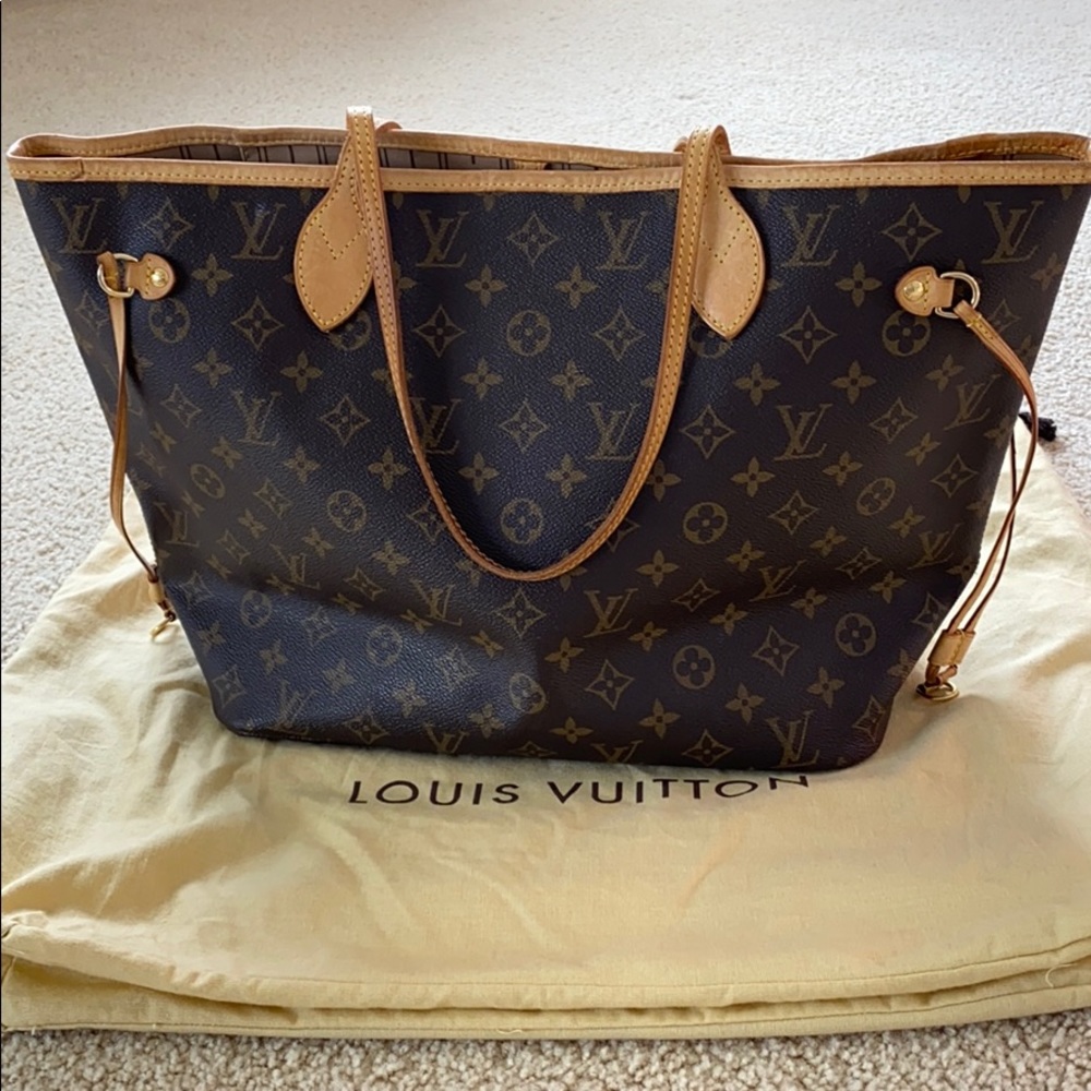 💯 Authentic Louis Vuitton Neverfull MM